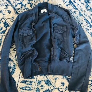 Blue Sanctuary Zipper Sweatshirt